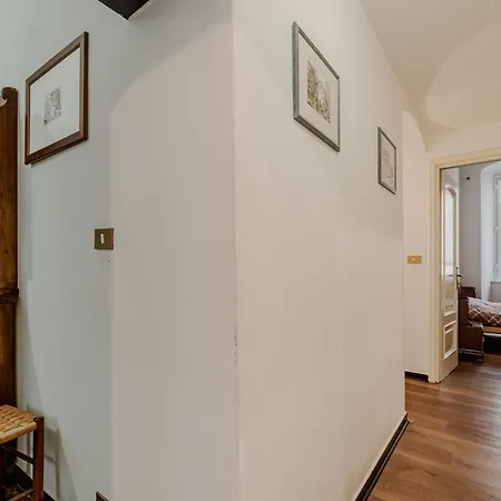 Guesthost - Classy Flat With Terrace Near Corvetto