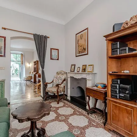 아파트 Guesthost - Classy Flat With Terrace Near Corvetto *